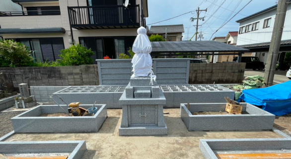 9.銘板受けの設置