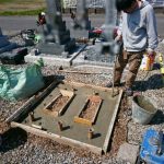 大垣市 草道島で墓石工事、基礎コンクリート打ち