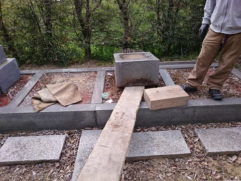 大垣市 小野町墓地で測量、海津市でお墓の解体工事