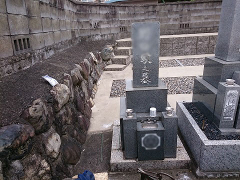 大垣市 本顕寺様で墓石の解体工事