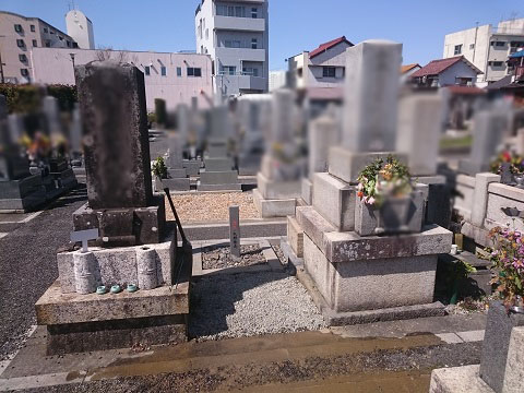 大垣市営 羽衣霊園で墓石の解体工事