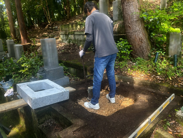 大垣市安楽寺 お墓リフォーム ②墓石設置
