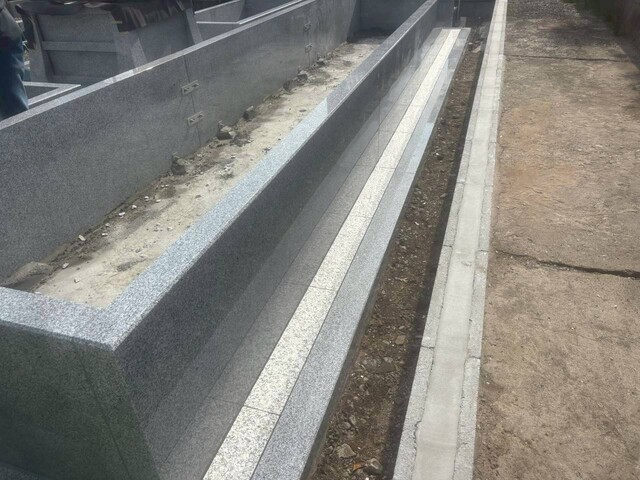 桑名市佛眼院　永代供養墓工事　㊱個別墓外柵設置
