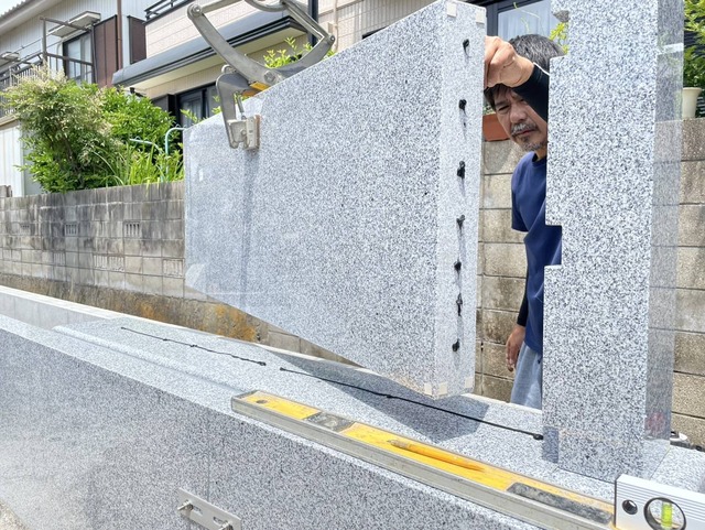 桑名市佛眼院　永代供養墓工事　㊴霊標設置